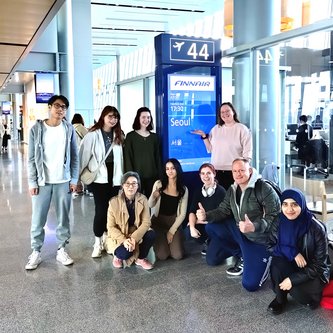 Reisegruppe am Flughafen