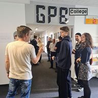 eingangsbereich gpb college pankow